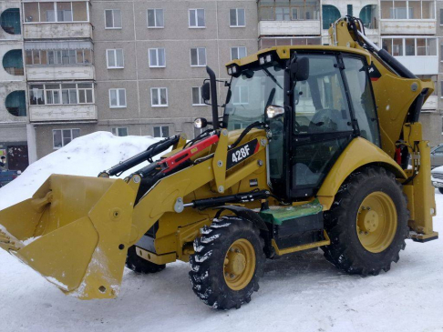 Аренда экскаватора-погрузчика Caterpillar 428F